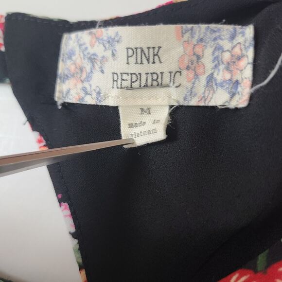Pink Republic Women's A Black Floral Sleeveless Boho Dark Fairy Vacay Causal M - Picture 8 of 13